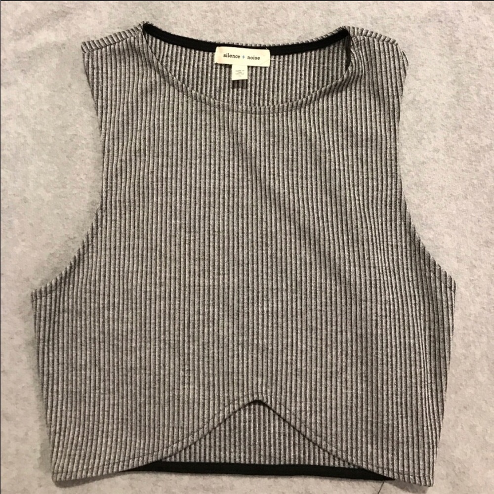 Silence and Noice Crop Top